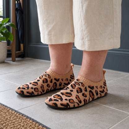 Feather Sock leopard brown worn at home